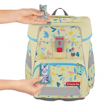 StepbyStep  Magic Mags Cat Lilly