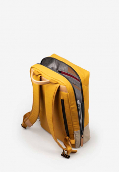 aunts&uncles Rucksack Hamamatsu Japan amber