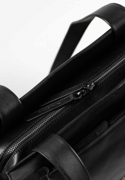 aunts&uncles Dawn jet black