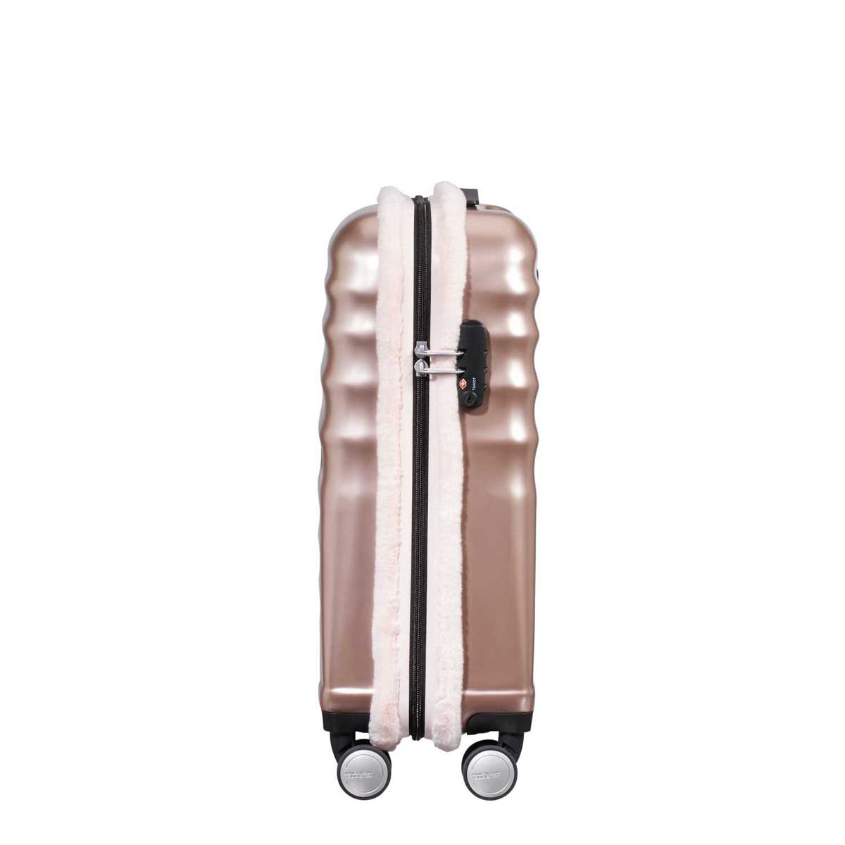 american tourister 20 kg