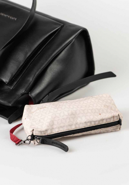 aunts&uncles Dawn jet black