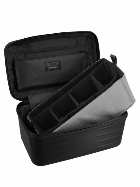 TITAN Upgrade Beautycase  Nightshade black