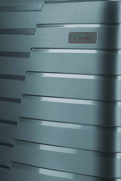 Travelite  AIR BASE Trolley 4w Slim ice blau