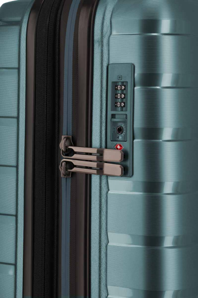 Travelite  AIR BASE Trolley 4w Slim ice blau