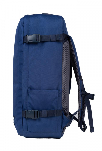 Cabinzero Classic Plus 42L Ultra light navy